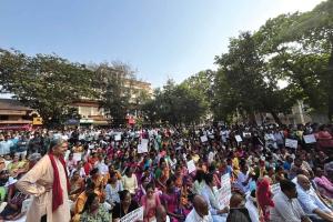 Selling Goa, Piece by Piece