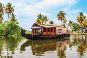 God’s Own Country – Discovering the Magical Heart of Kerala