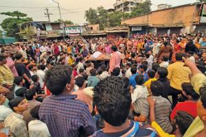 Kin stage sit-in demanding arrest of main accused