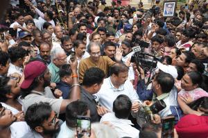 Youth, celebs display ‘josh’