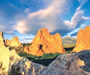 Exploring Denver's Parks, Landmarks, and Wildlife