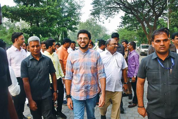 Raut demands re-election, alleges irregularities in EVM
