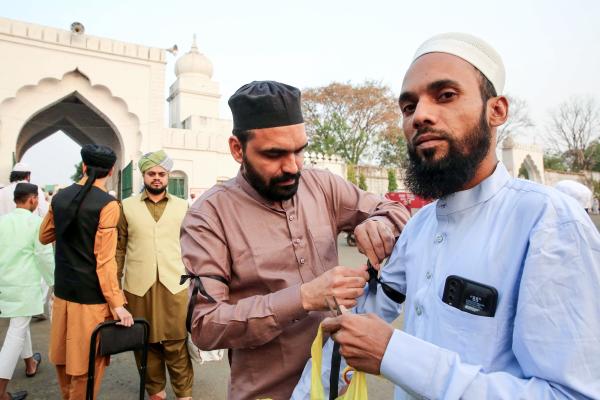 Waqf Amendment Bill takes centre stage during Eid prayers in parts of Karnataka