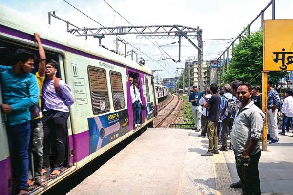 Closed-door non-AC rake by Jan 2026